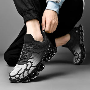 SM 550 Blade Sole Sneaker