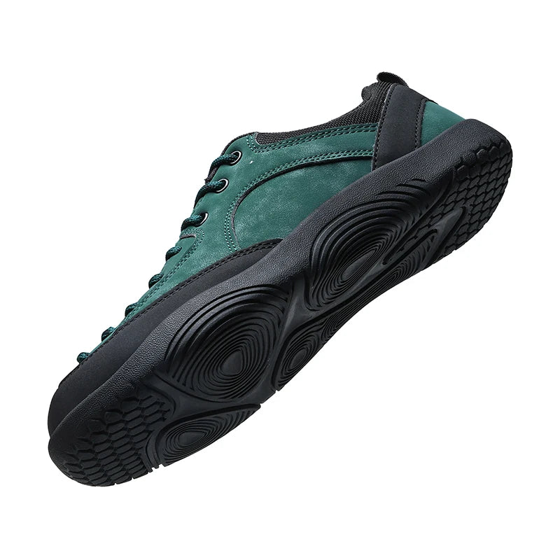 SM 330 Wide Toe Lace-Up Sneaker