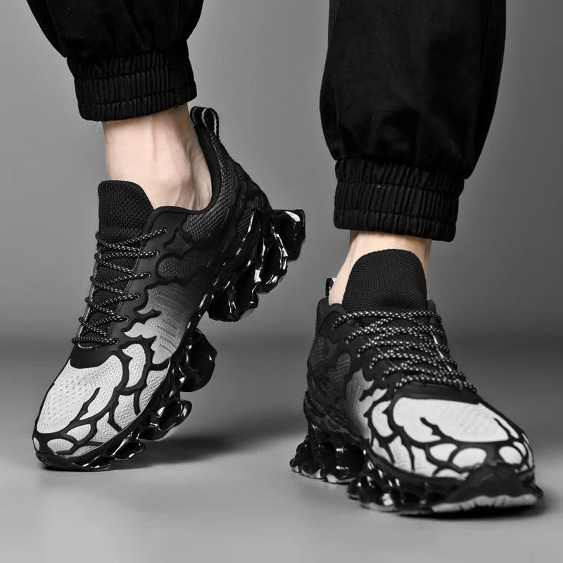 SM 550 Blade Sole Sneaker in black / white (MODEL550BWH)